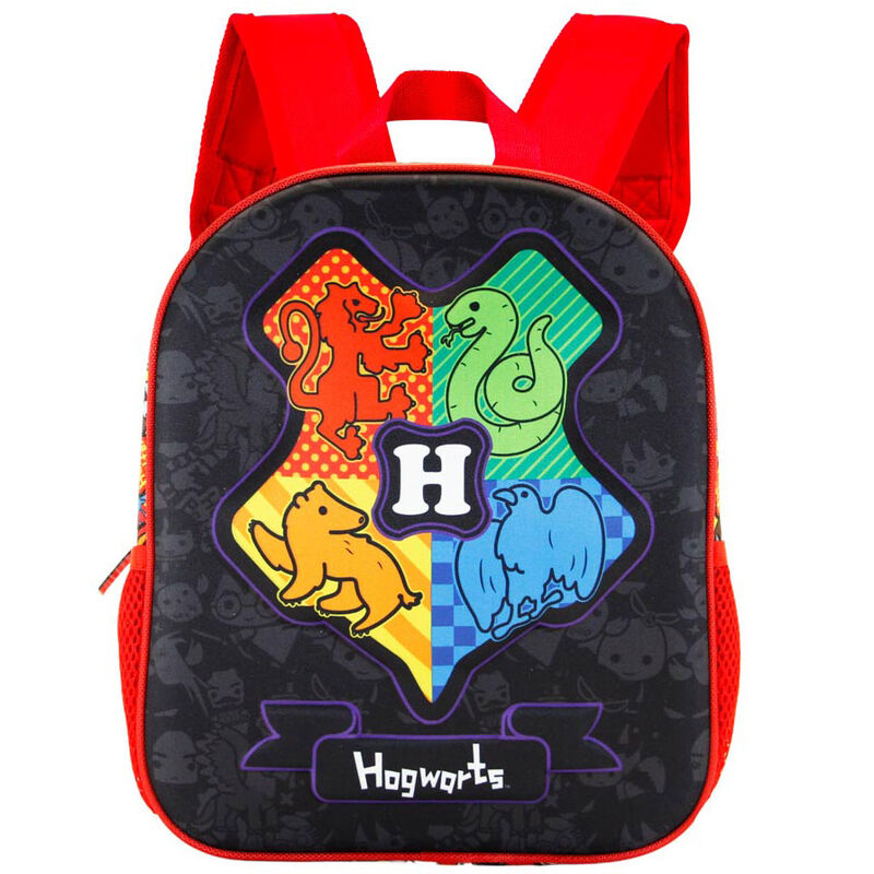 Size: 31x26x11cm. Preschool backpack with front embossing. Main compartment with zip. Inner lining. 2 side mesh pockets.