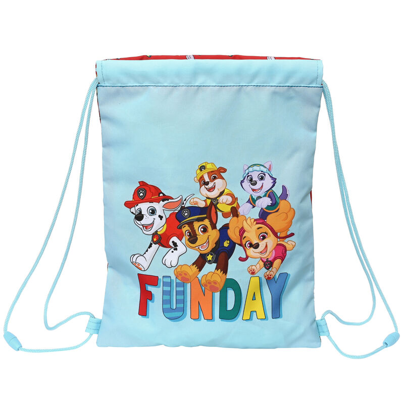 Size: 26x34x1cm. Inside pocket with zip. Anti-strangulation security clasp. Drawstring closure.