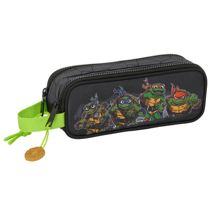 Size: 21x6x8cm. Two separate compartments with zips. Handle on the side.