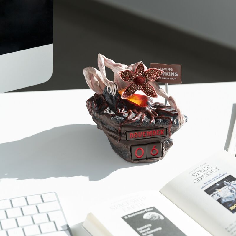 Stranger Things Demogorgon 3D perpetual calendar